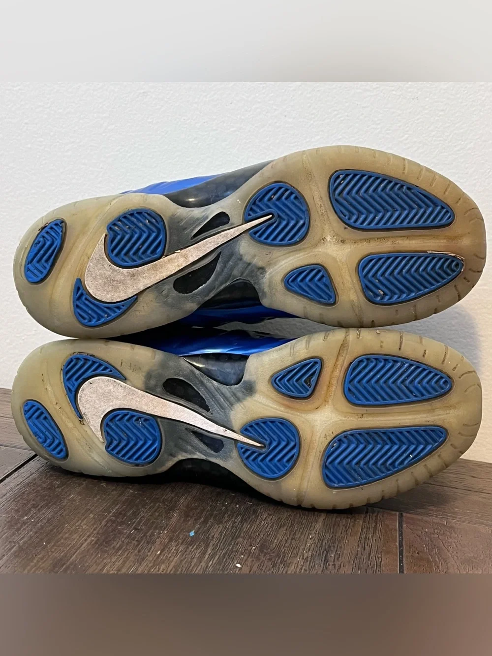 Nike Foamposite Sneakers Kids size 3Y